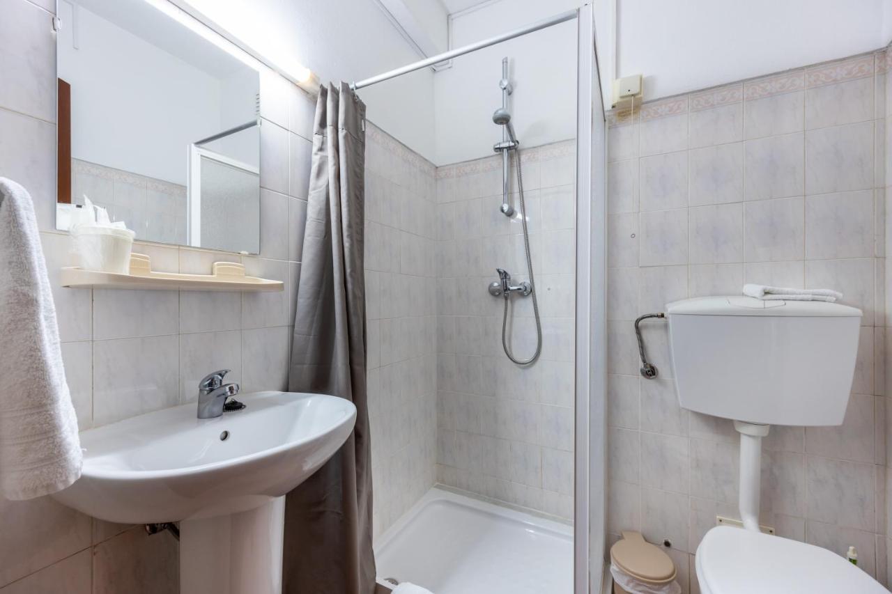 Hotel Residencial Salema Εξωτερικό φωτογραφία