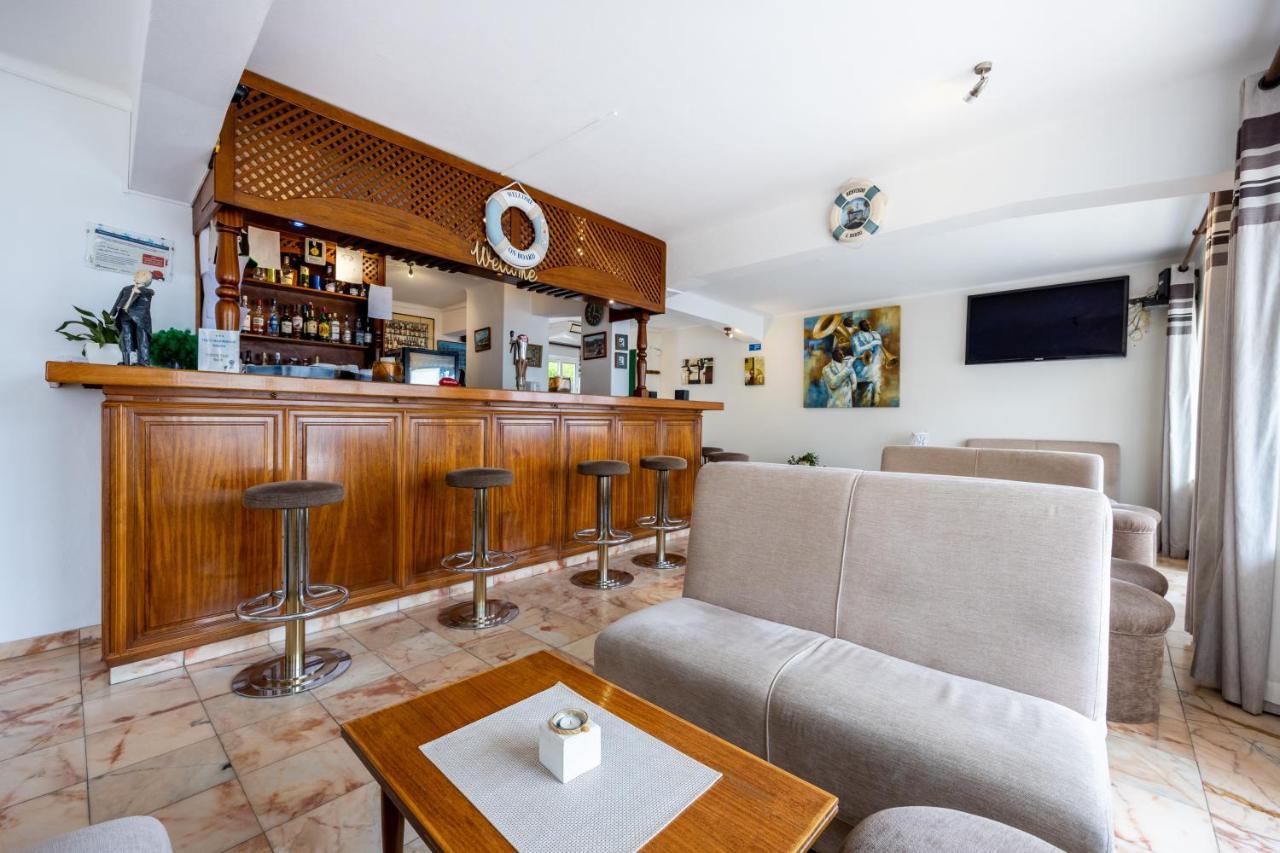 Hotel Residencial Salema Εξωτερικό φωτογραφία