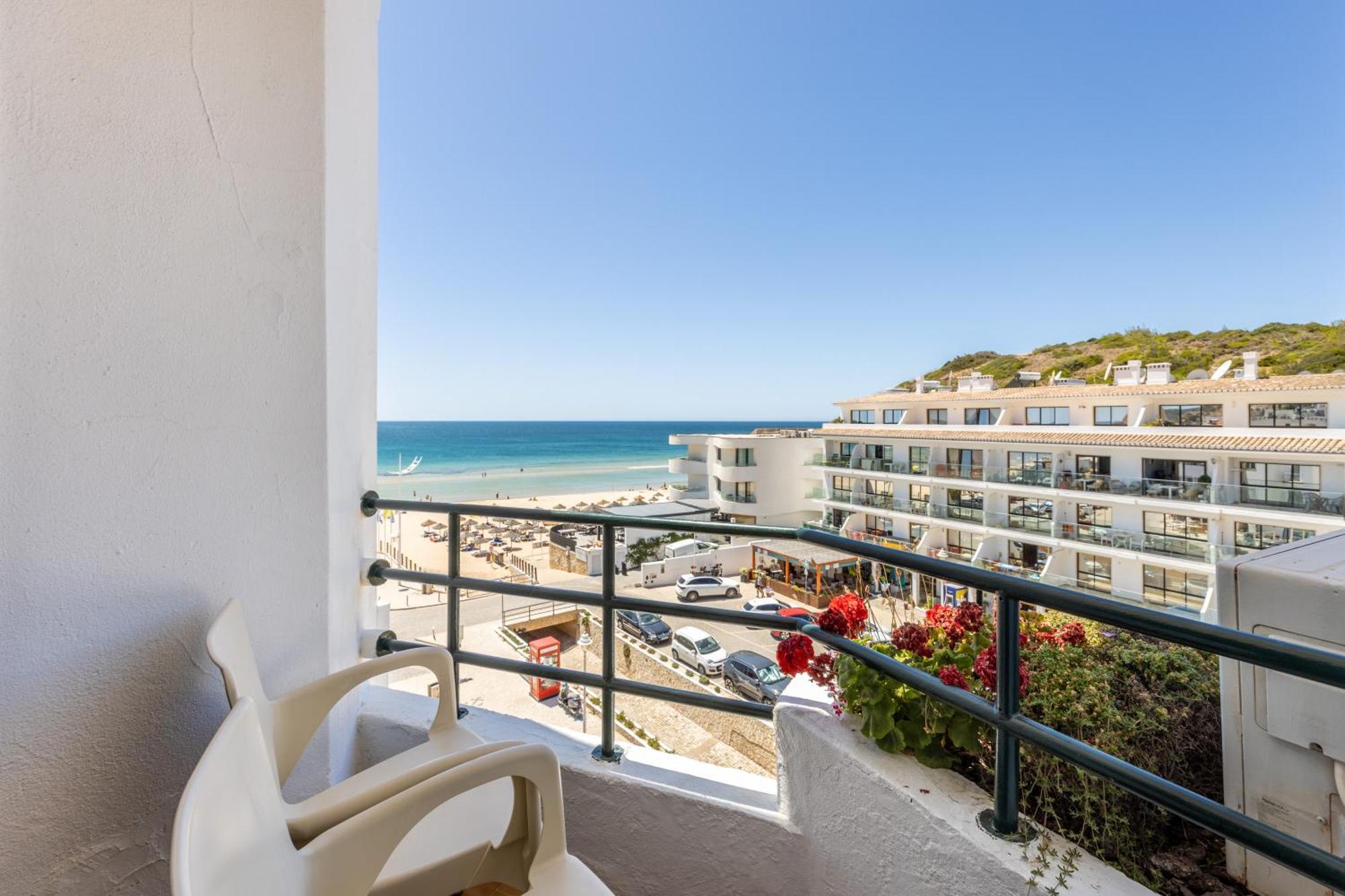 Hotel Residencial Salema Εξωτερικό φωτογραφία