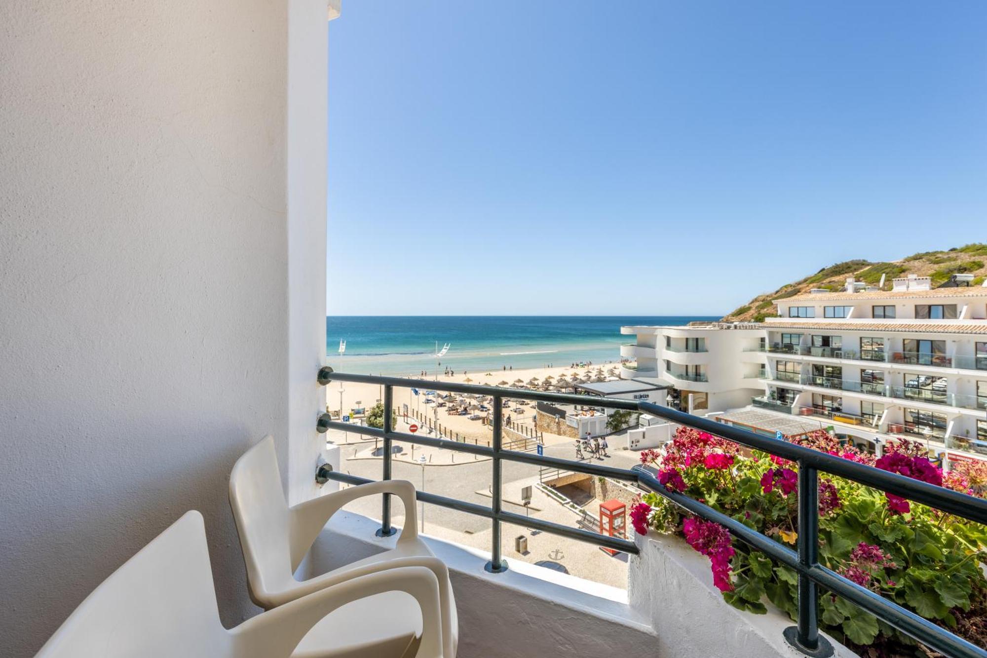 Hotel Residencial Salema Εξωτερικό φωτογραφία